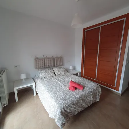 Apartamento Piso Centrico Con Garaje En Hellín